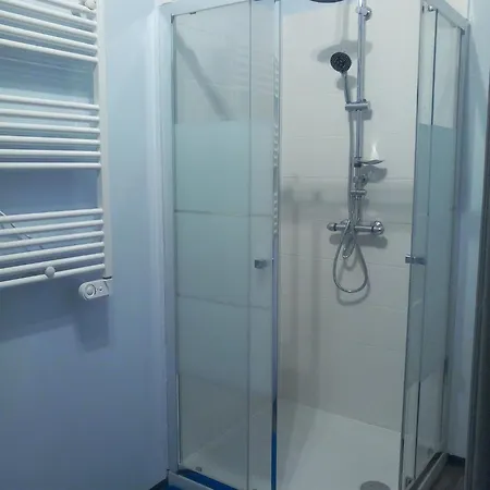 Les Granites A Moins De 100m Du